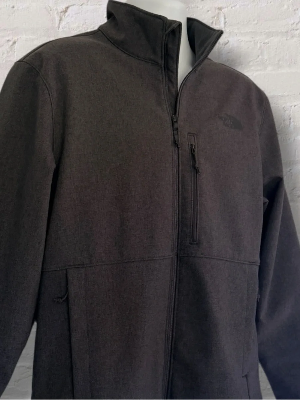 The North Face Apex Bionic 3 Jacket Mens Large Gray Soft Shell Full Zip